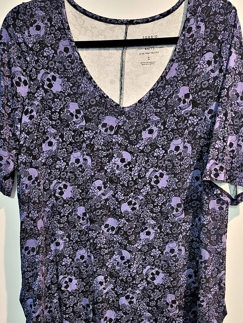 Torrid Knits Skull Floral Print V-Neck Short Sleeve Top Skull Floral Print